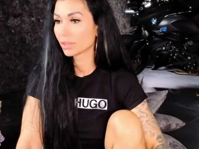 -BABAYAGA- on BongaCams 