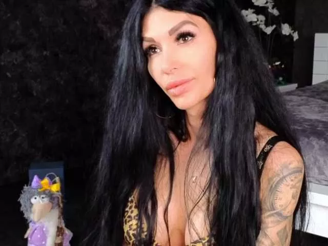 -BABAYAGA- on BongaCams 