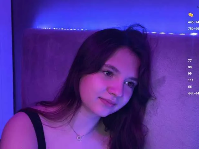 -FoxAlisa- on BongaCams