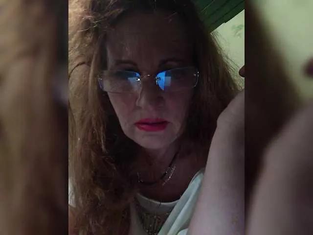1CrazyPussy on BongaCams
