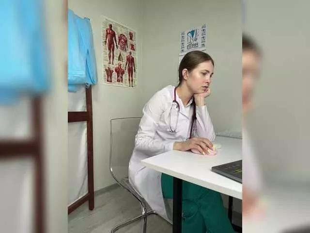 Adelaida1001 on BongaCams