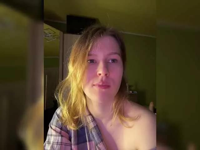Advaya on BongaCams 