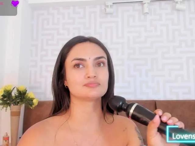 anany- on BongaCams 