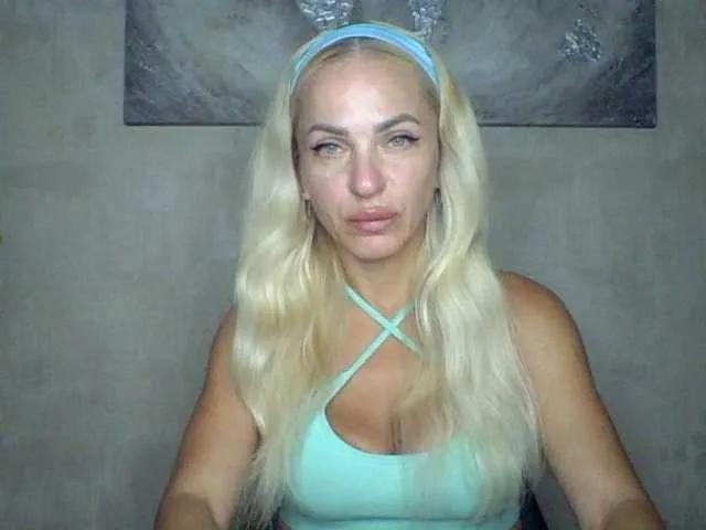annamari1563 on BongaCams 