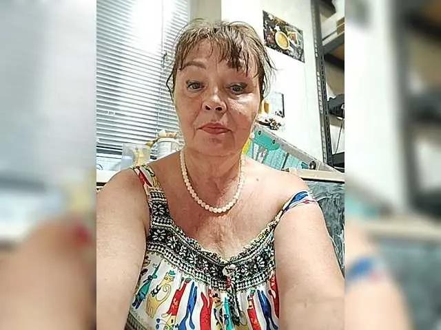 asya18 on BongaCams 
