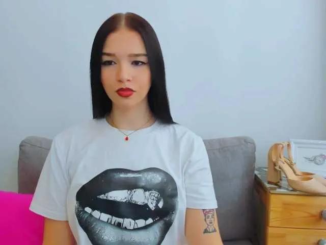 AvaPretty on BongaCams 