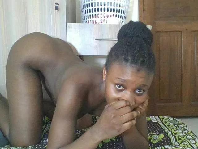 Babyrozzilah on BongaCams 