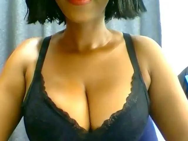 Belinda97 on BongaCams