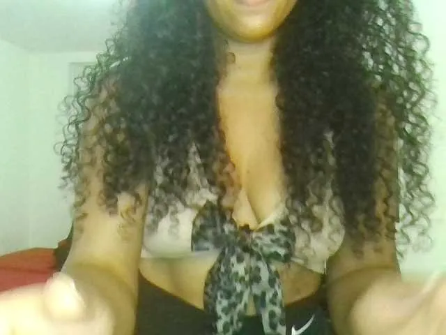 Bellacrespa on BongaCams 