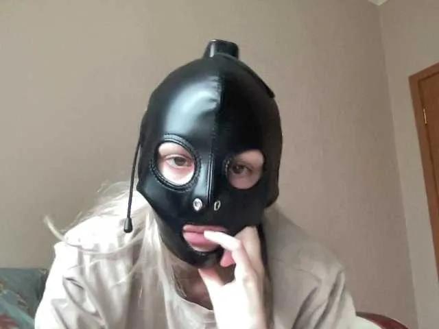 cherryname on BongaCams