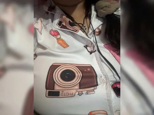 cherryyy-1 — make me horny i love it