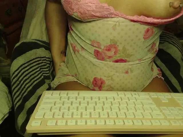 cocobbyy on BongaCams 