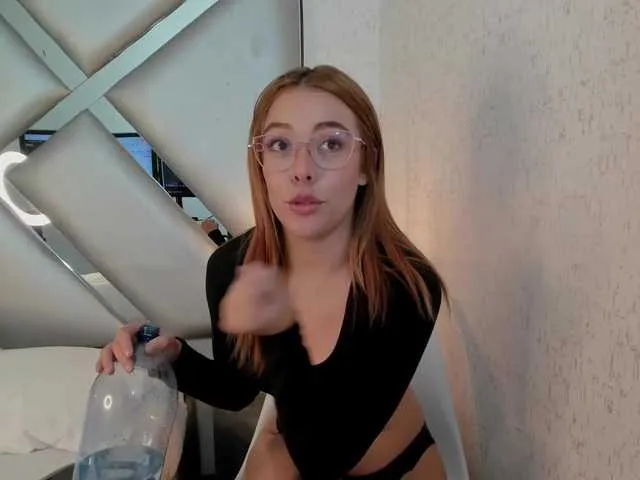 CRISTALEVANS-VC on BongaCams