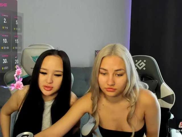EmyEva on BongaCams