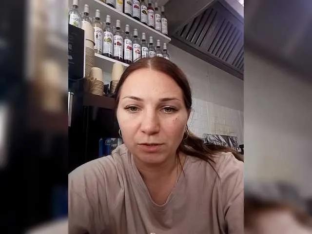 EstelleMillie on BongaCams