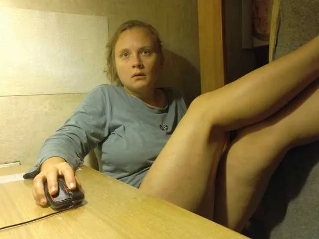 esterjohns on BongaCams 