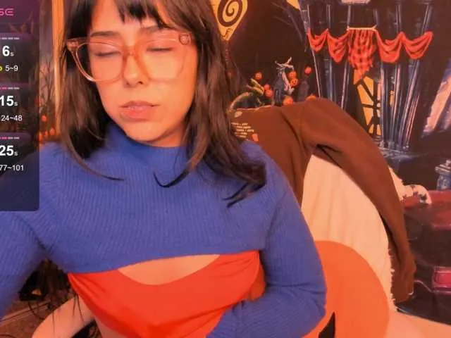 EveeLuna on BongaCams 