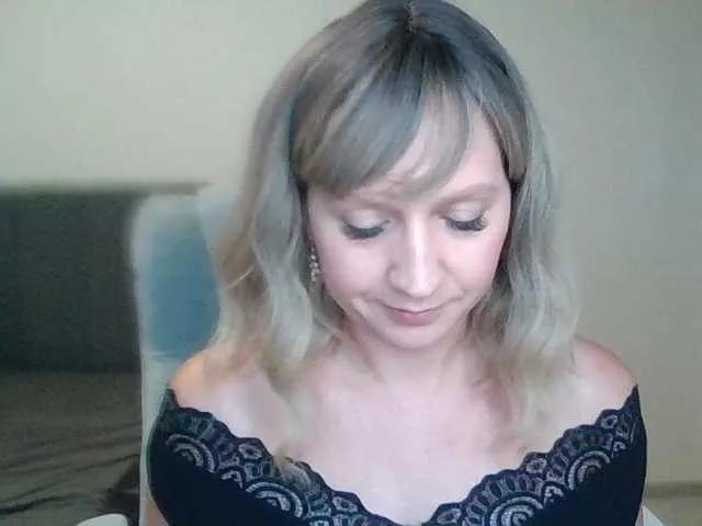 Florina-lu on BongaCams