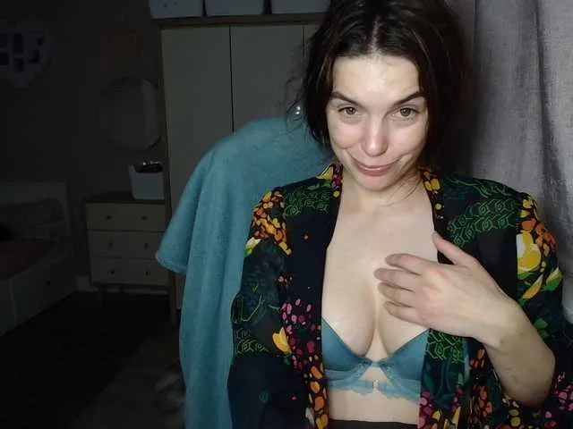 GillKelly on BongaCams 