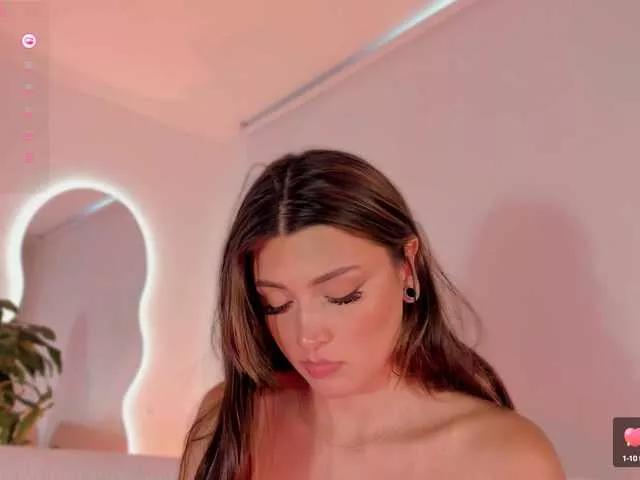 Gisellee-Roy on BongaCams