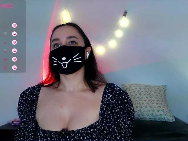 GummyPeach on BongaCams 