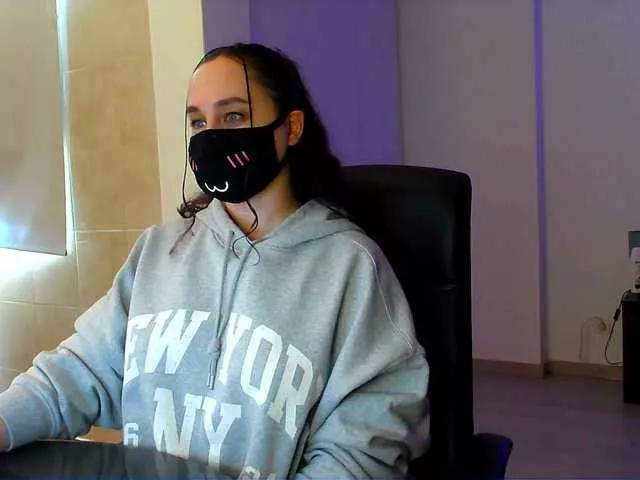 GummyPeach on BongaCams 