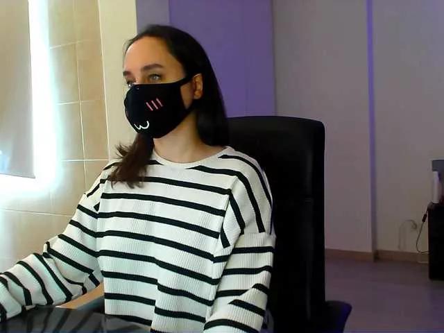 GummyPeach on BongaCams 