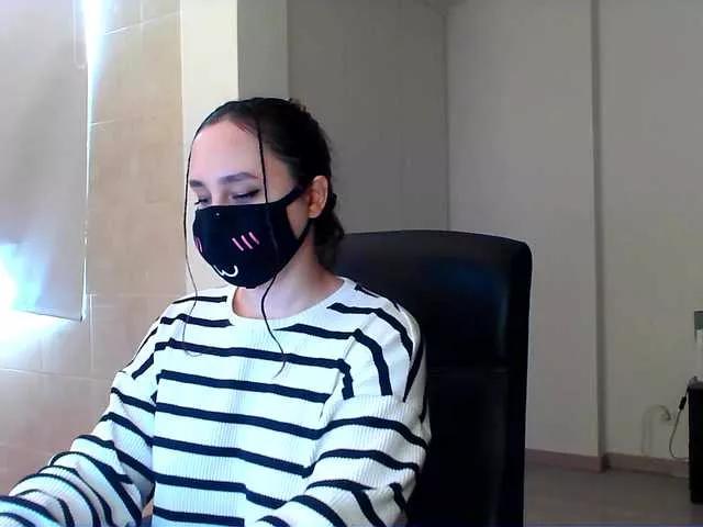 GummyPeach on BongaCams 