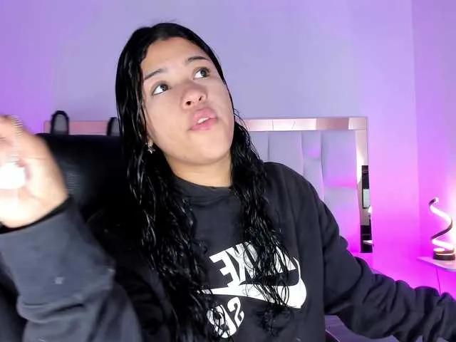 Ivy-sweetlove on BongaCams