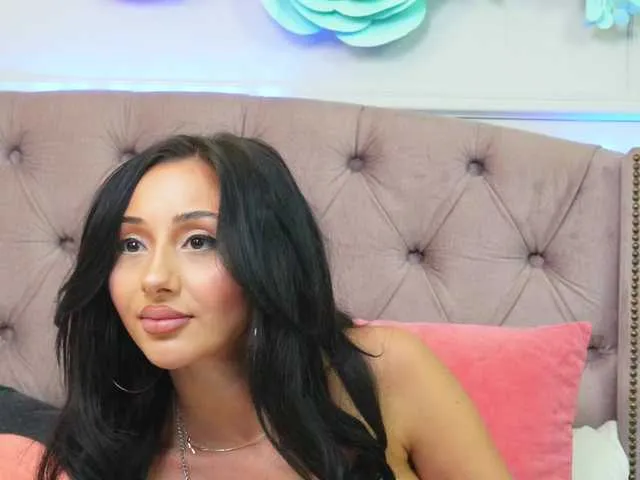 JenniferLovve on BongaCams