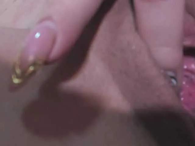 Jonesjones15 on BongaCams