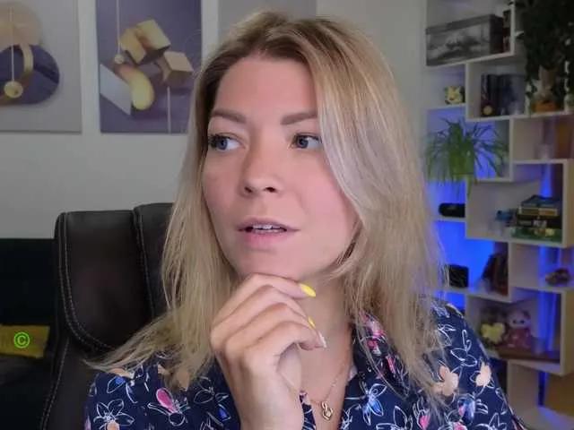 JuliaCute on BongaCams