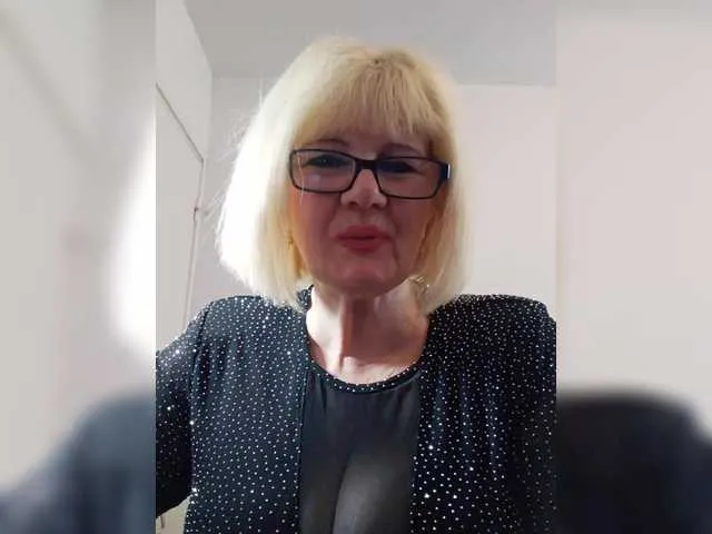 KASANDRABOLOSHKA on BongaCams 