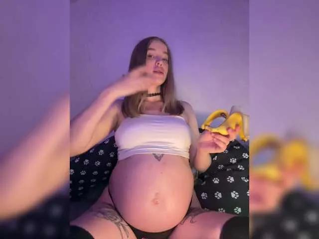 KateDanverr on BongaCams