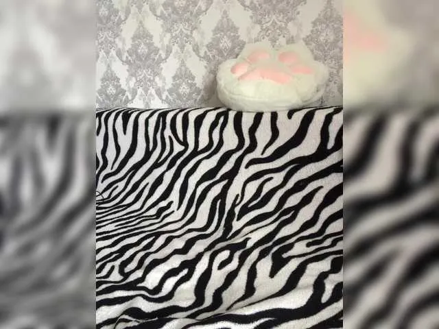 KathrineKit — Vibrations in my pussy