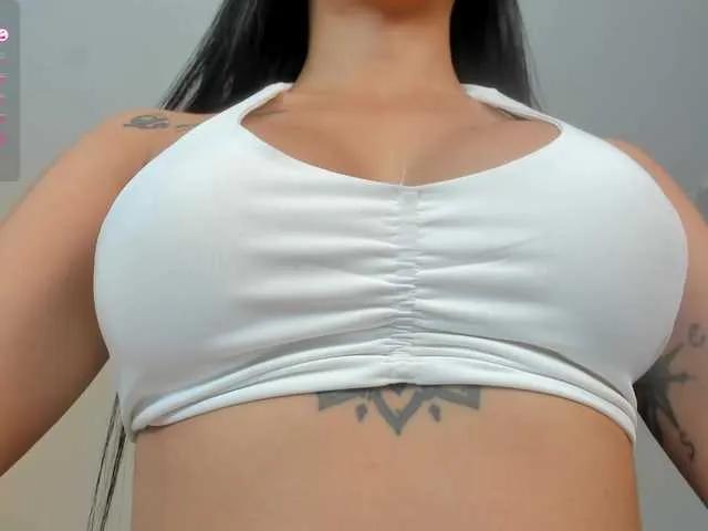 KatieNolan on BongaCams