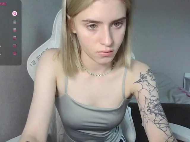 kissesliza on BongaCams 