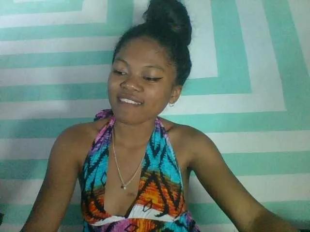 Laluna2 on BongaCams 