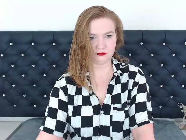 LaraAngel on BongaCams 