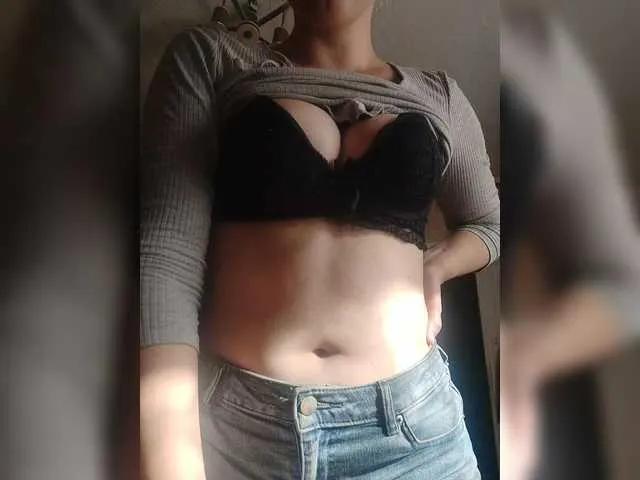 Lika-18-1 on BongaCams