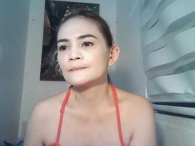 lilymaepinay on BongaCams 