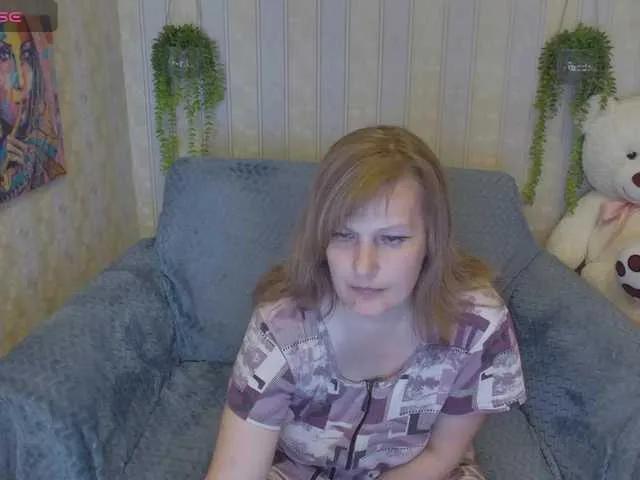 LinaTomingas on BongaCams