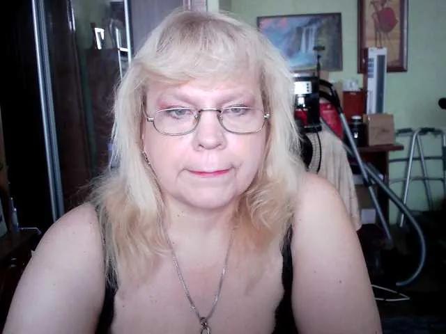 LOLA88888 on BongaCams 