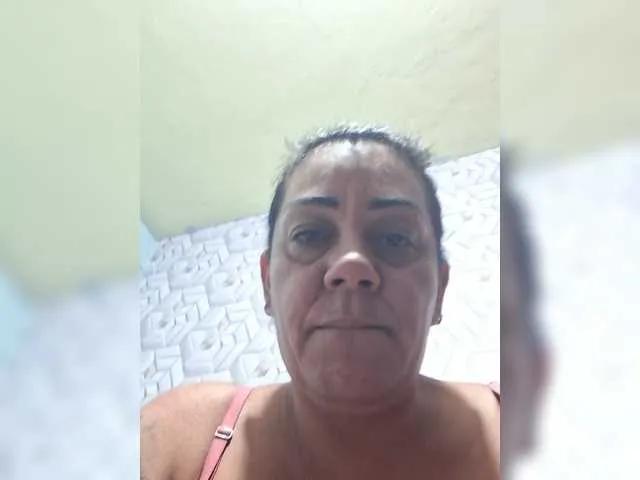 Luluzinha1982 on BongaCams
