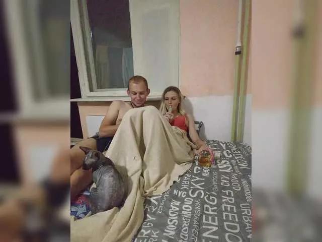 LunaTeam on BongaCams
