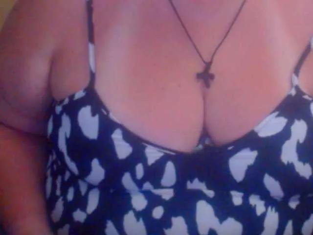 mayalove4u on BongaCams 