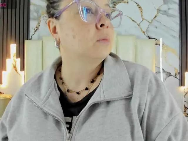mollieblue69 on BongaCams