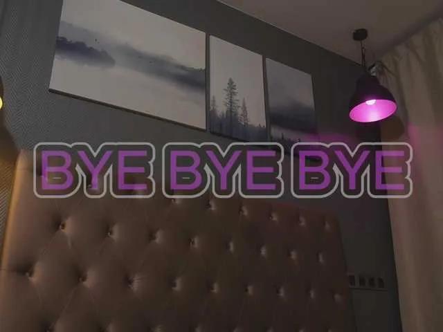 Nikki-Gia on BongaCams 