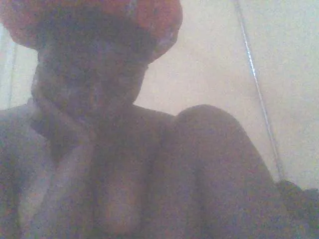 PrettyG — Getting naked and rubbing my Clit as i suck my nipple