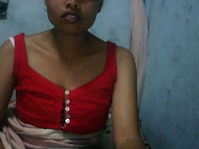 Pussy01lips on BongaCams 